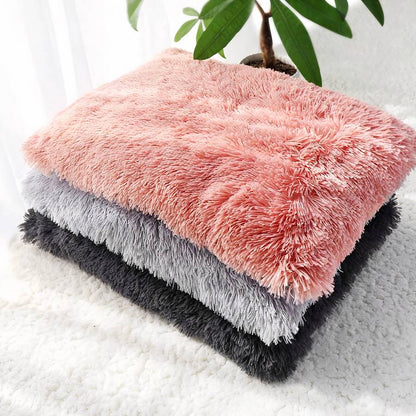 CozyStretch | Coussin long en peluche pour animaux de compagnie