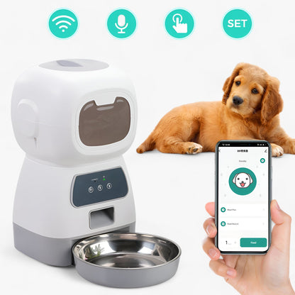 Distributeur automatique SmartFeeder pour animaux, avec minuteur programmable et message vocal personnalisé. Grande capacité de stockage et nettoyage facile.