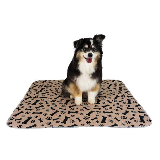 Tapis réutilisable EcoPad pour chien, absorbant et imperméable, lavable en machine, idéal pour l'entraînement et la protection des sols.