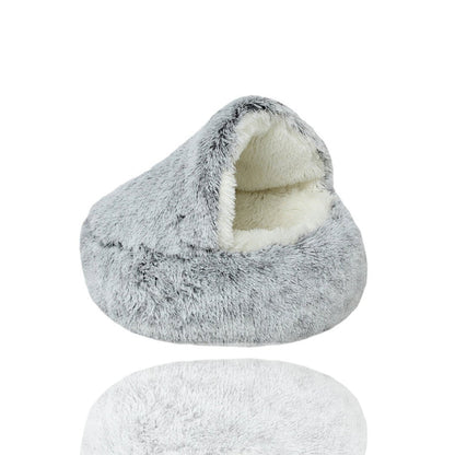 Lit SnugDen pour animaux en forme de grotte, doublure en peluche douce et lavable, idéal pour chiens et chats.